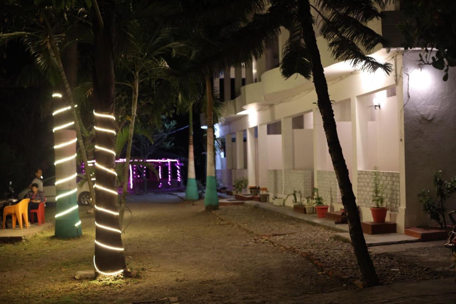 The Roxxy Royal Resort Rishīkesh Esterno foto